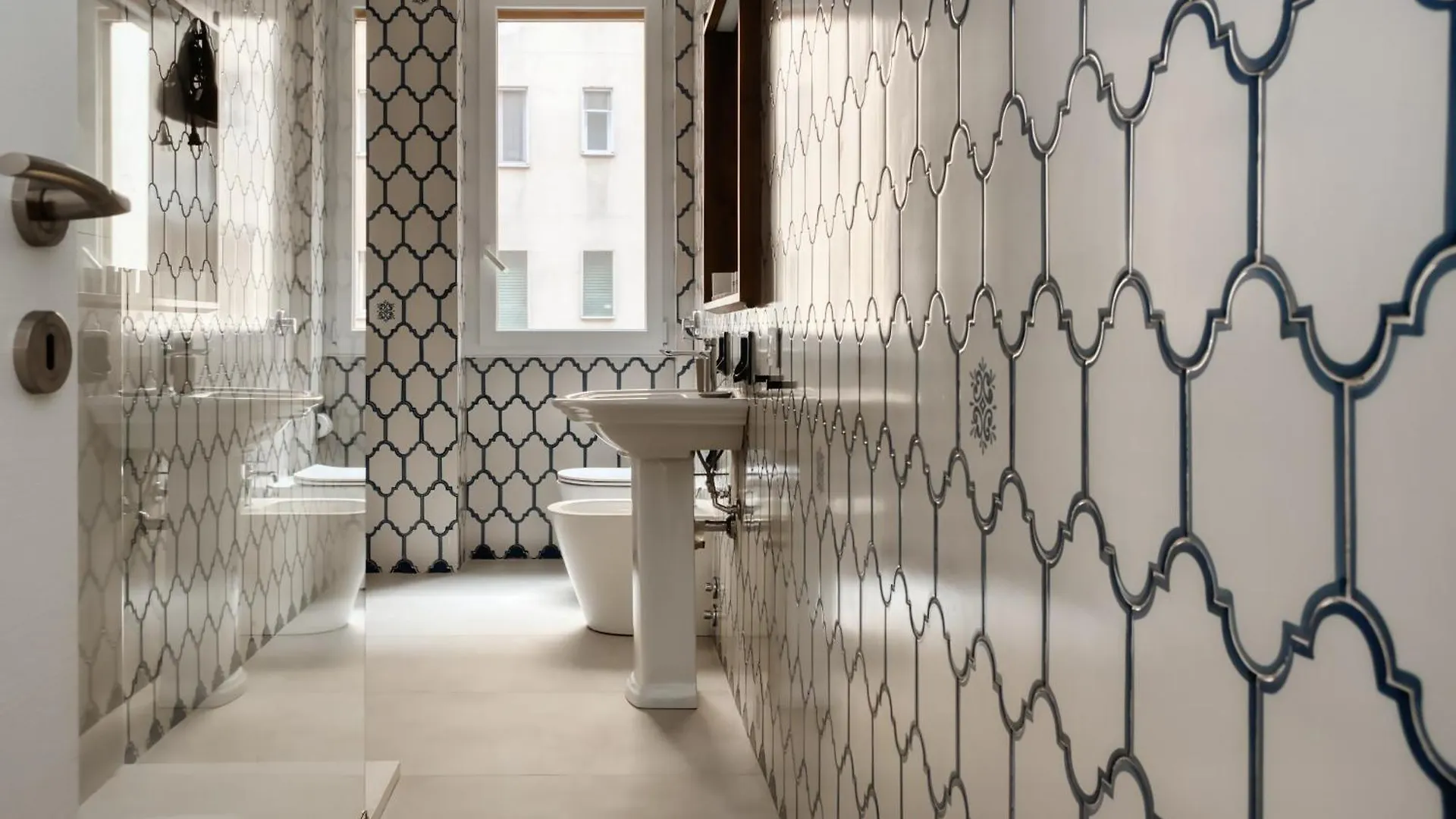 Joivy Beautiful And Modern Apartment With 2 Balconies Milan